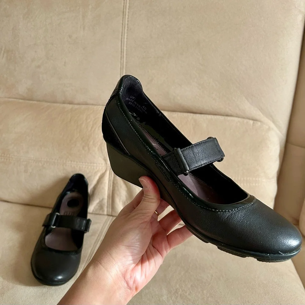 Clarks gently worn